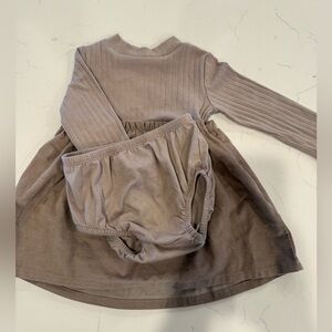 OshKosh B'gosh Ribbed Baby Outfit